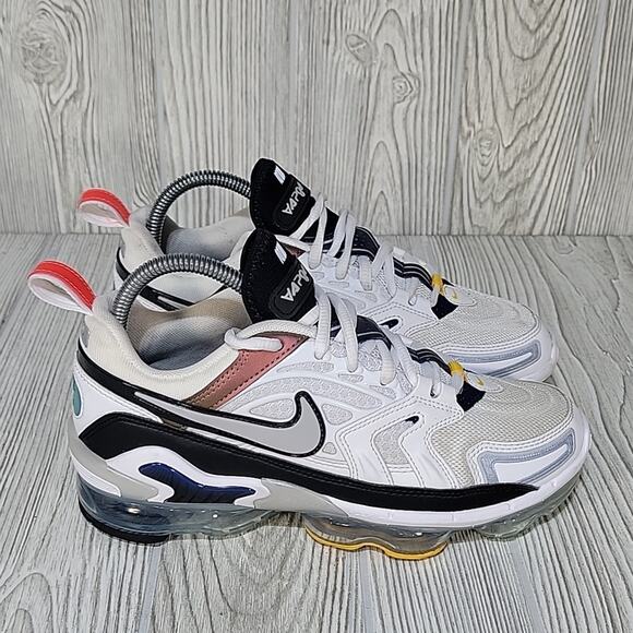 Nike Air VaporMax EVO White, Navy Blue, Grey Sneakers , Women's 7.5 - Picture 2 of 13